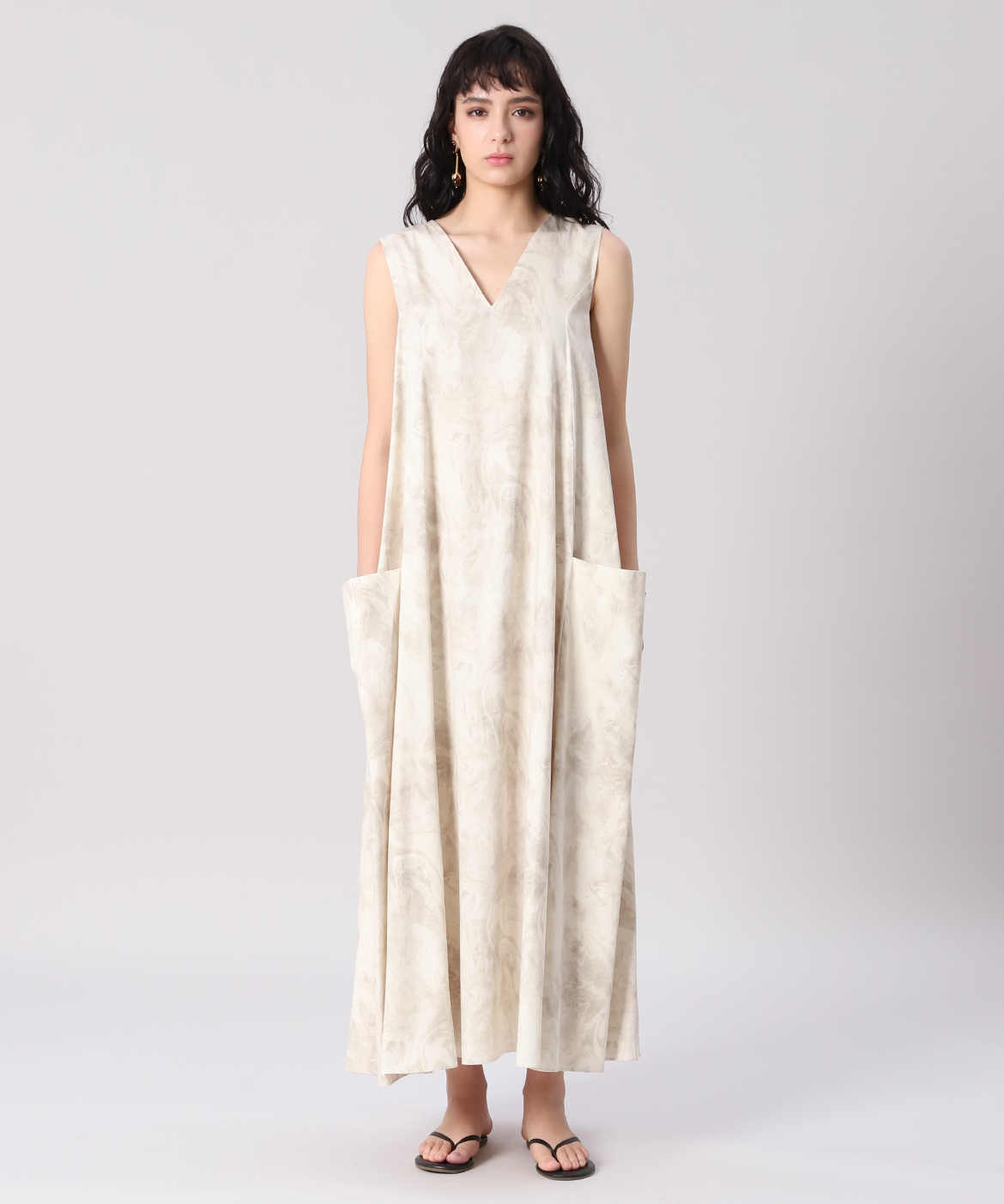 Ined30th スタイリスト 辻直子コラボ マーブルプリントワンピース 辻直子 さん着用レングス 132cm Ined イネド フランドル Flandre オンライン