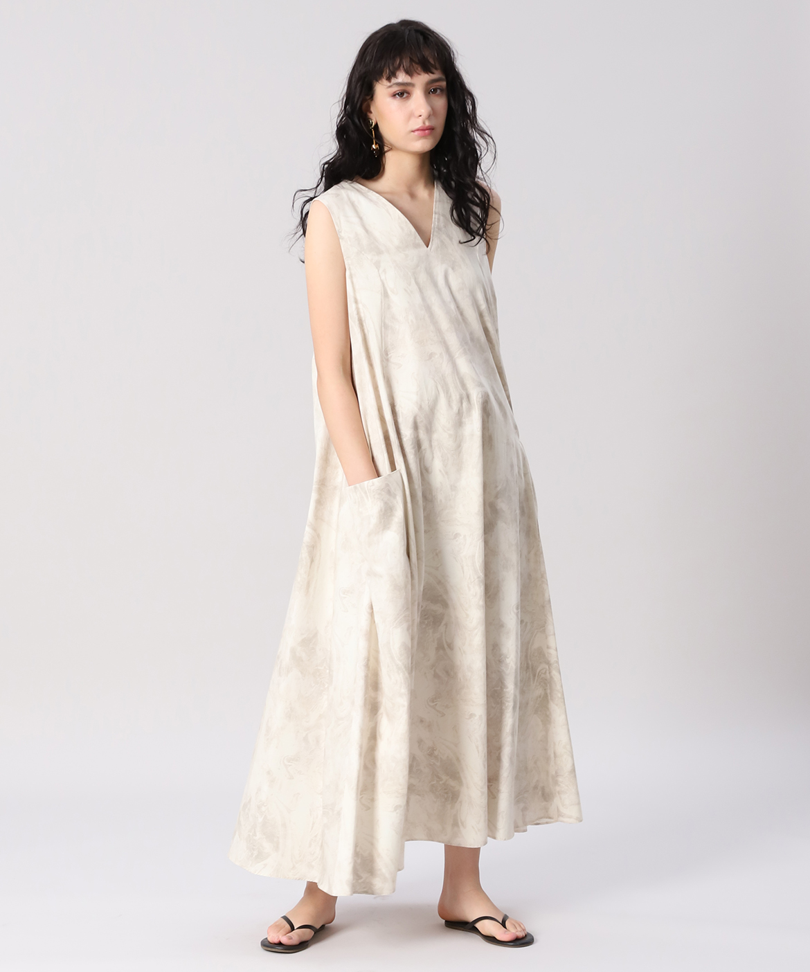 Ined30th スタイリスト 辻直子コラボ マーブルプリントワンピース 辻直子 さん着用レングス 132cm Ined イネド フランドル Flandre オンライン