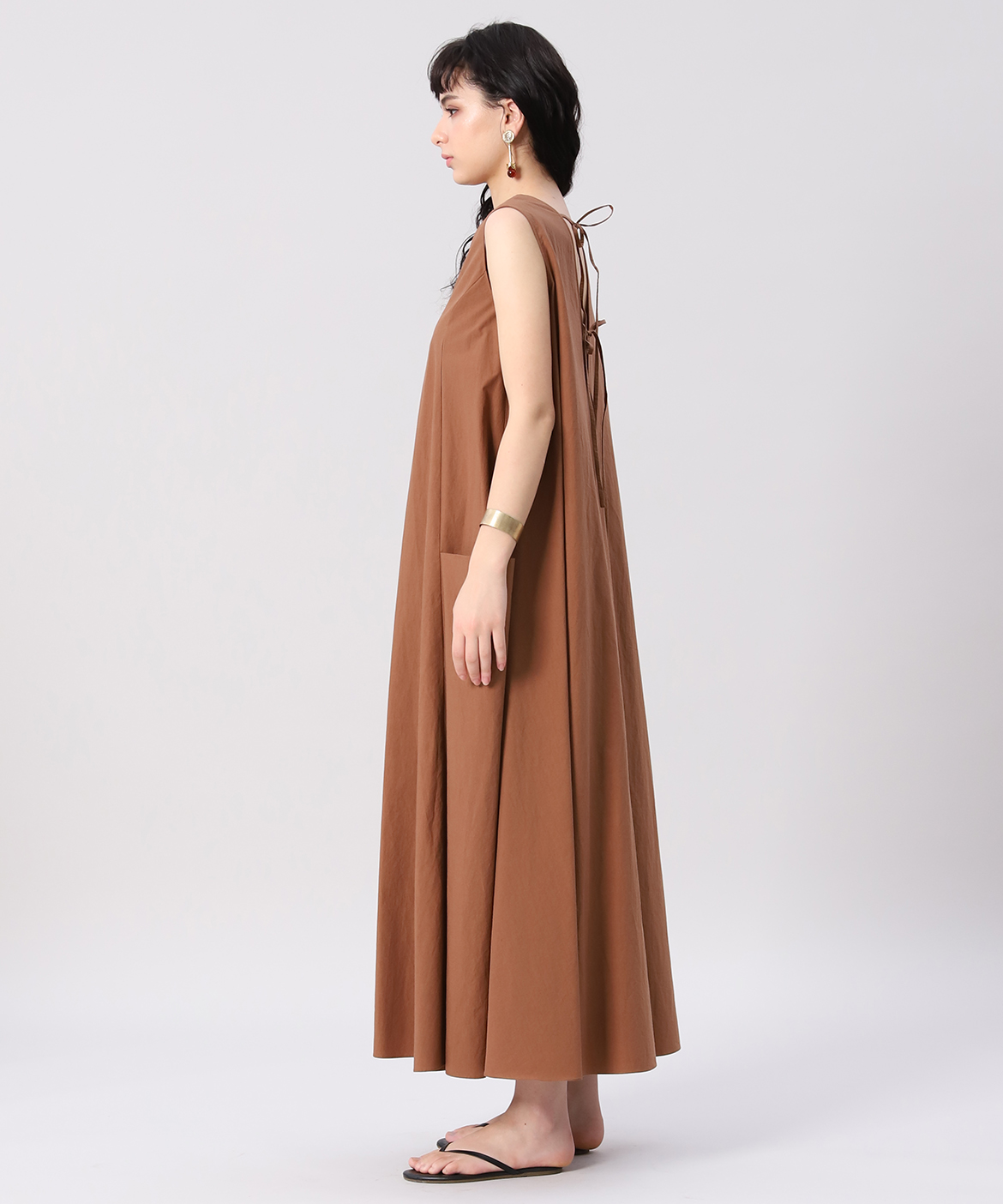 Ined30th スタイリスト 辻直子コラボ ボリュームフレアマキシワンピース 辻直子 さん着用レングス 132cm Ined イネド フランドル Flandre オンライン