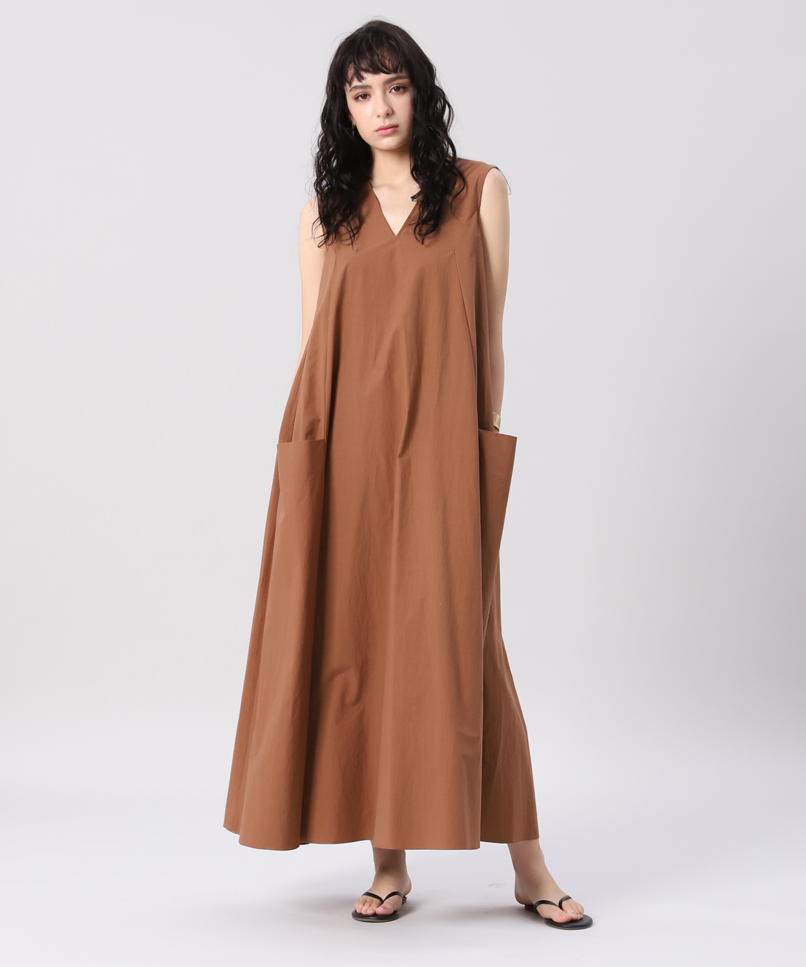 Ined30th スタイリスト 辻直子コラボ ボリュームフレアマキシワンピース 辻直子 さん着用レングス 132cm Ined イネド フランドル Flandre オンライン