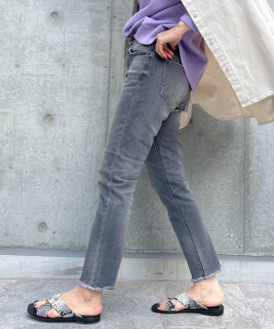 SUPERIOR CLOSET》ミッドライズテーパードデニム《Healthy DENIM