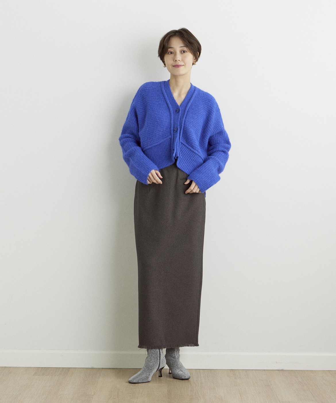 サージストレッチタイトスカート｜INED CLARO（イネドクラロ
