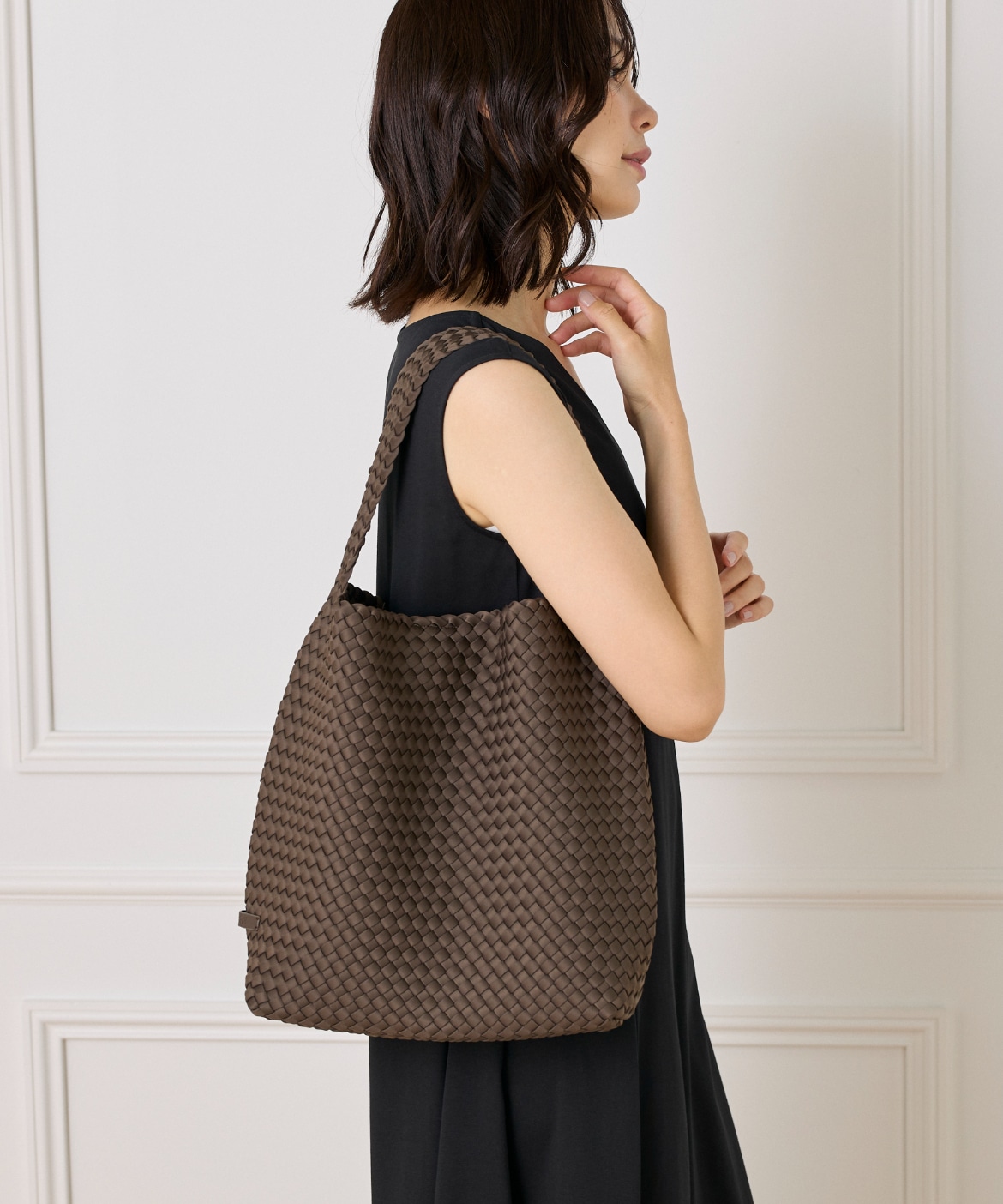 Nomad Medium Hobo ワンショルダーバッグ《NAGHEDI》｜FAVORITE