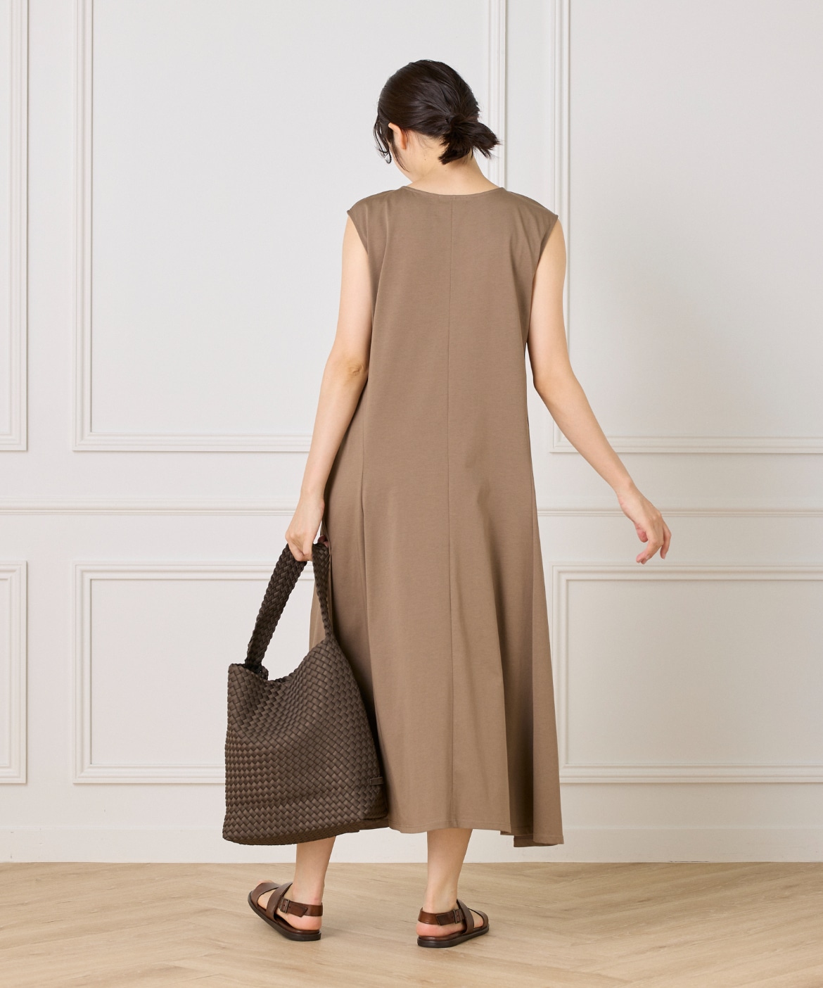 Nomad Medium Hobo ワンショルダーバッグ《NAGHEDI》｜FAVORITE