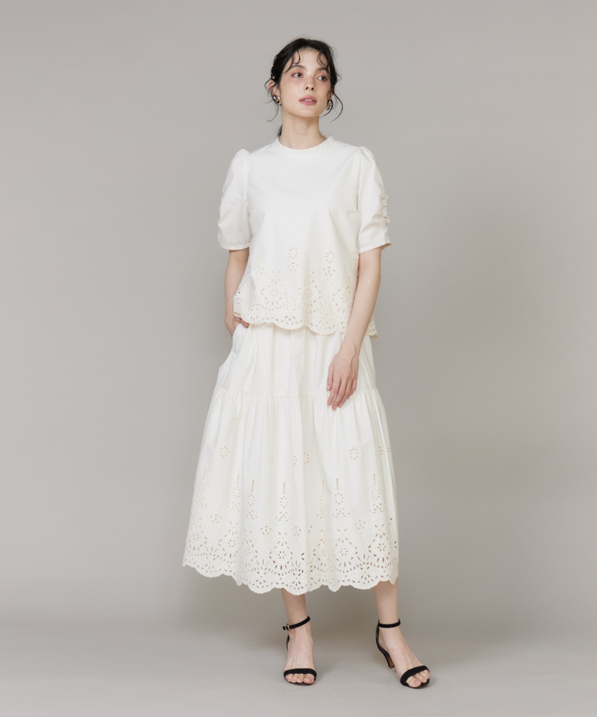 先行予約】《M Maglie le cassetto》ラッシュガードレースブラウス｜M