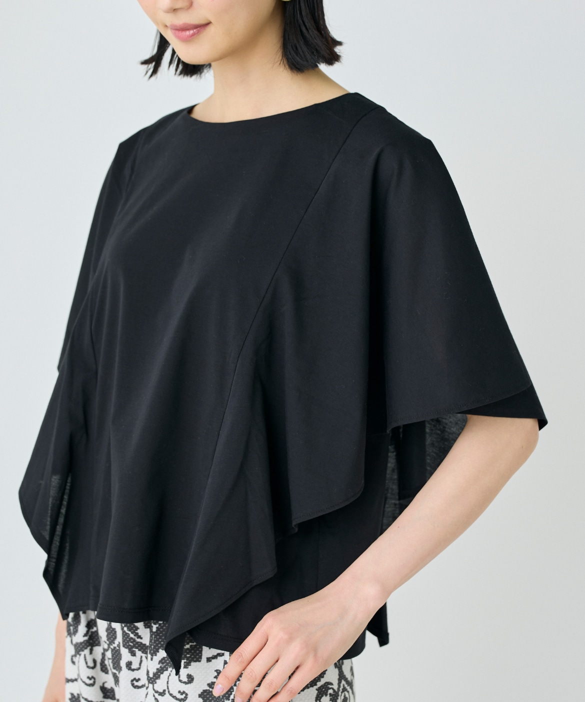 フレアースリーブカットプルオーバー ¥14,960 