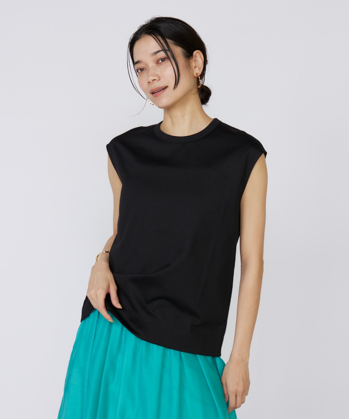 フレンチスリーブトップス ¥11,990 