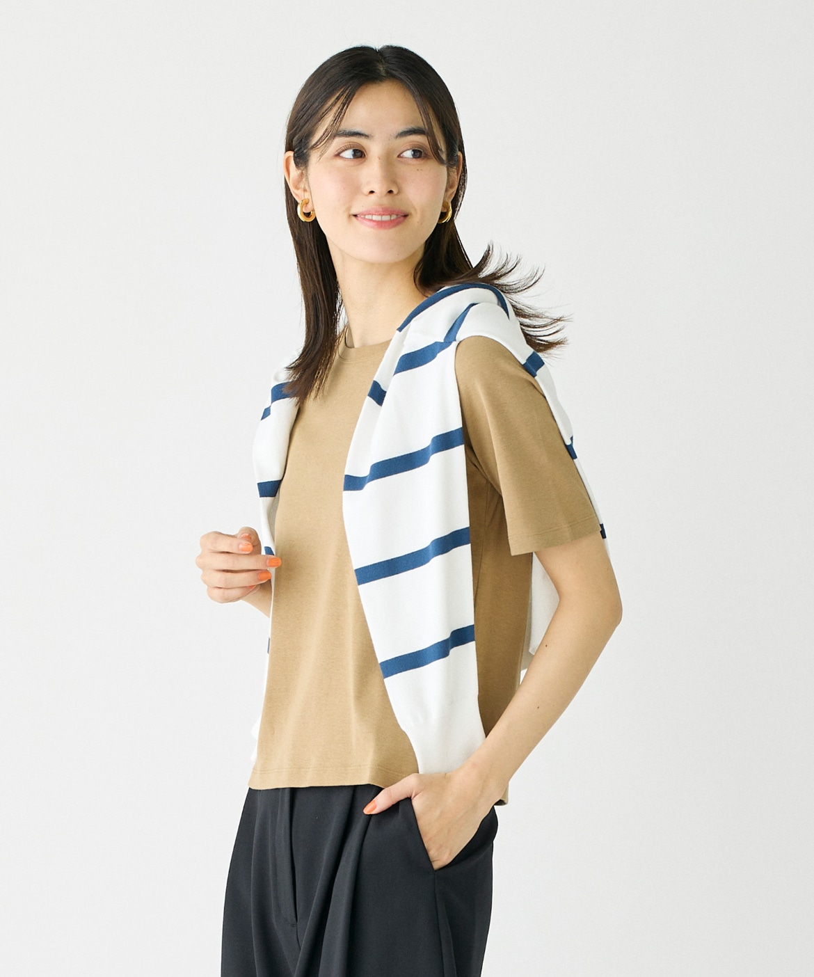 クルーネックTシャツ《スビン綿MIXフライス》 ¥5,940 