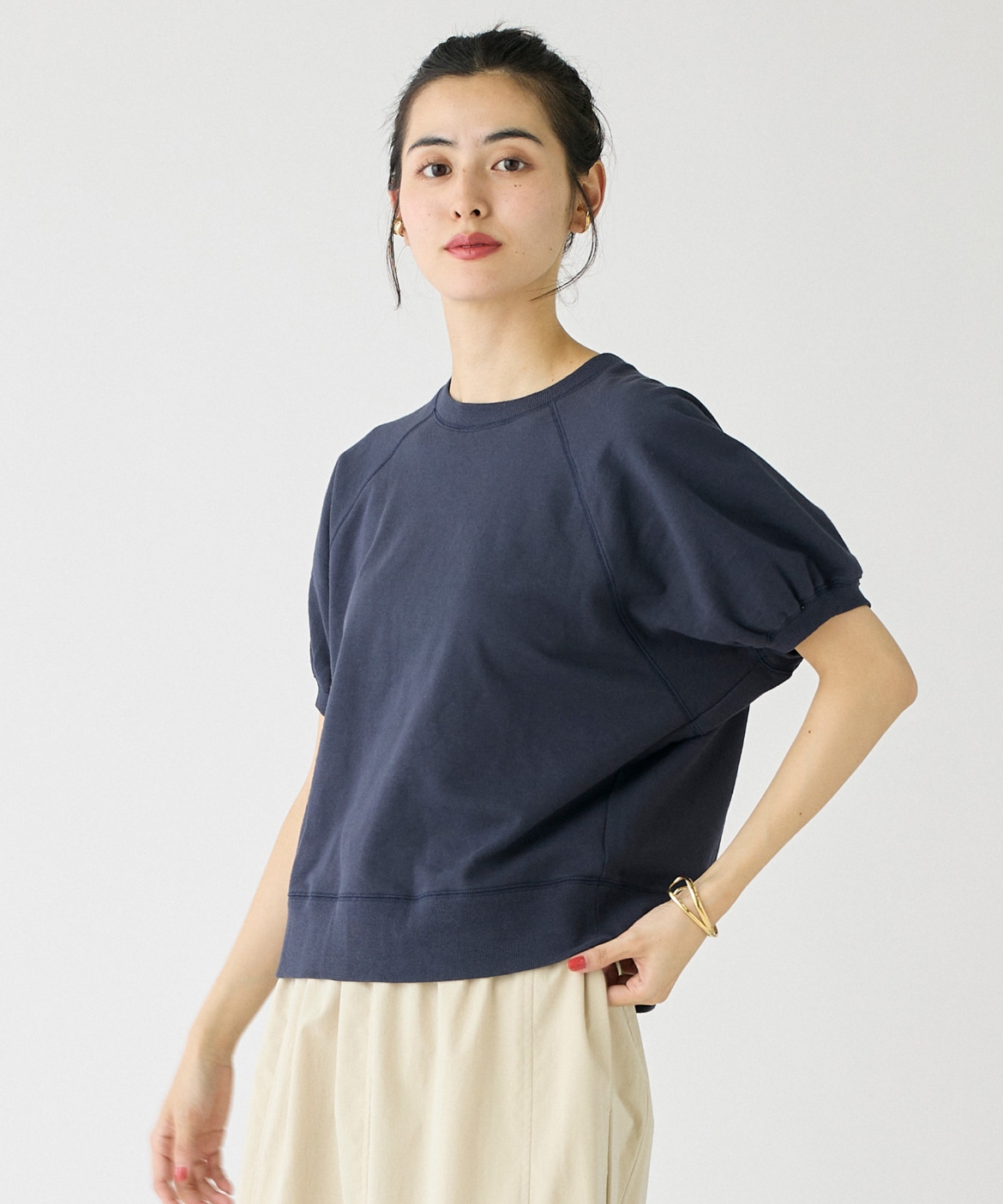 パフスリーブスウェットプルオーバー ¥8,910 