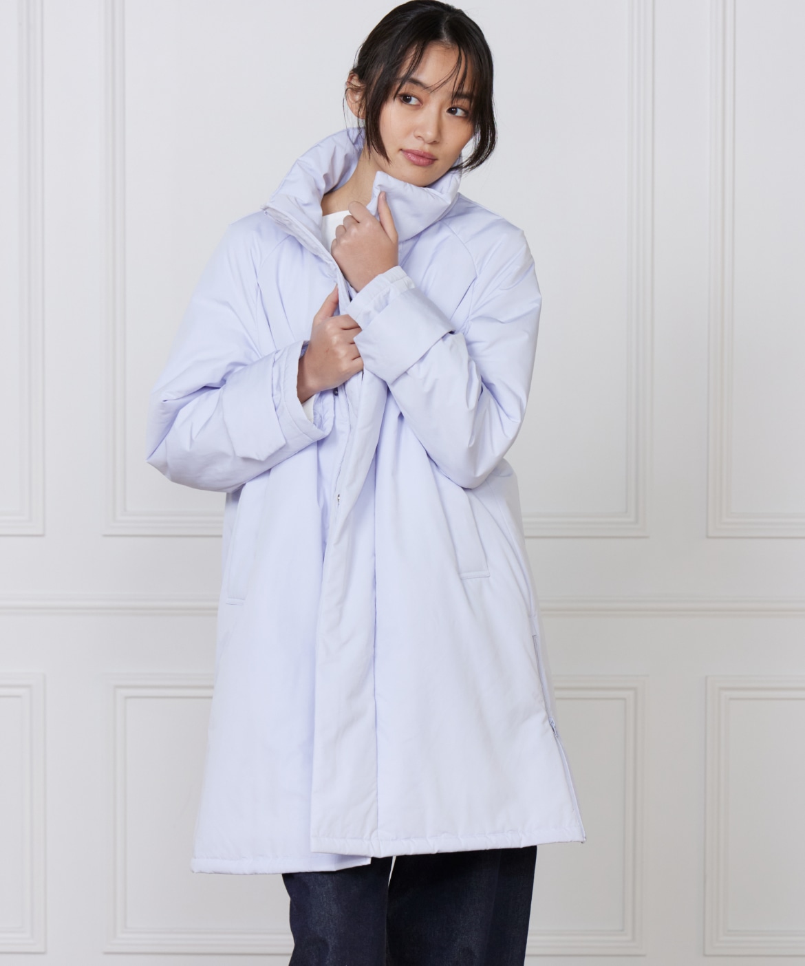 DAY by DAY It's international �X�^���h�J���[���ȃR�[�g