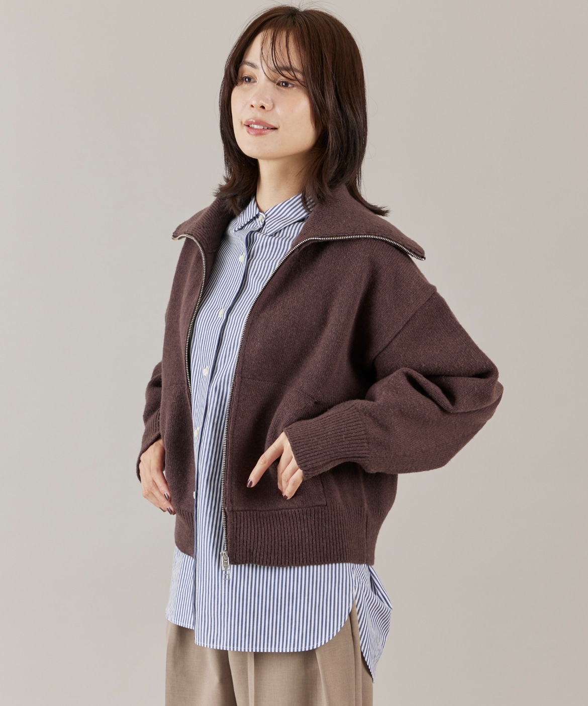 DAY by DAY It's international �W�b�v�A�b�v�j�b�g�u���]��