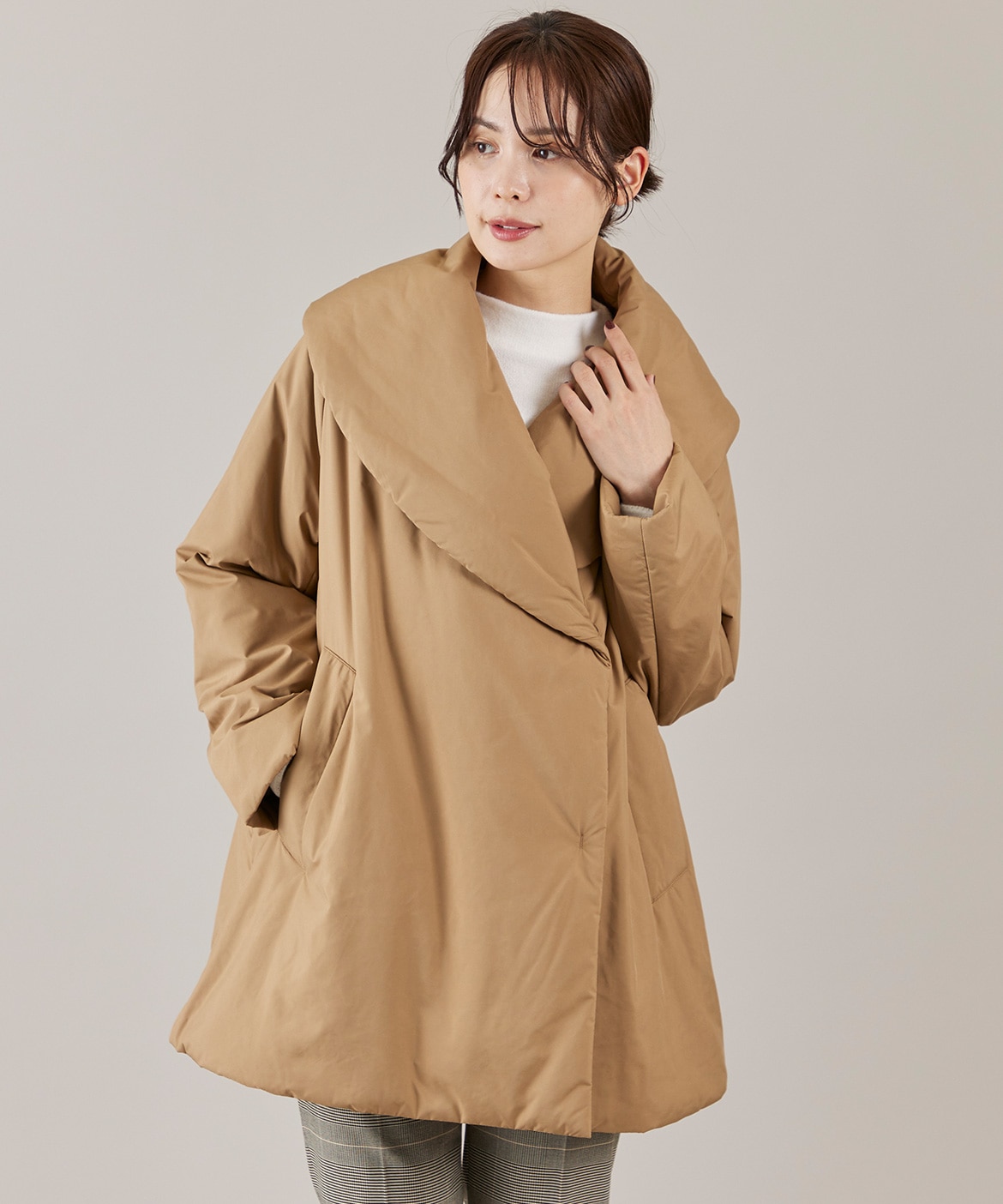 INED �V���[���J���[�~�h���䒆�ȃR�[�g�sLIMONTA EAST�t