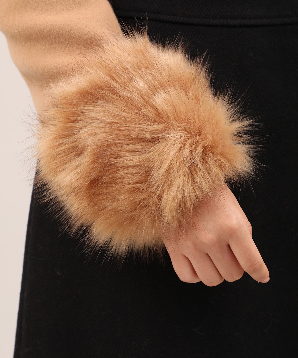 ef-de アンゴラベルテッドファーコート　7号　イネド　アナイ　IENA この秋気になるファーアイテム｜フランドル（FLANDRE）オンライン